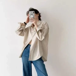 New High-end Striped Shirt for Women with a Niche and Unique Design Long Sleeved Student Korean Loose Jacket