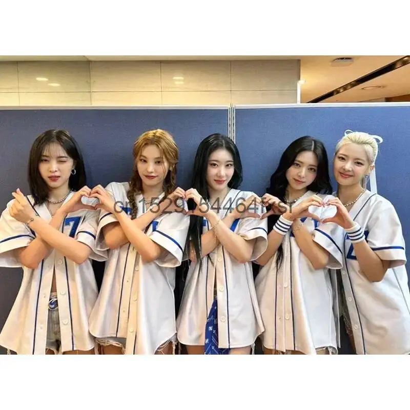 

Group's Girl New Jazz Korean Dance Hip-hop Baseball Jersey Jazz Watch Performance Song Set