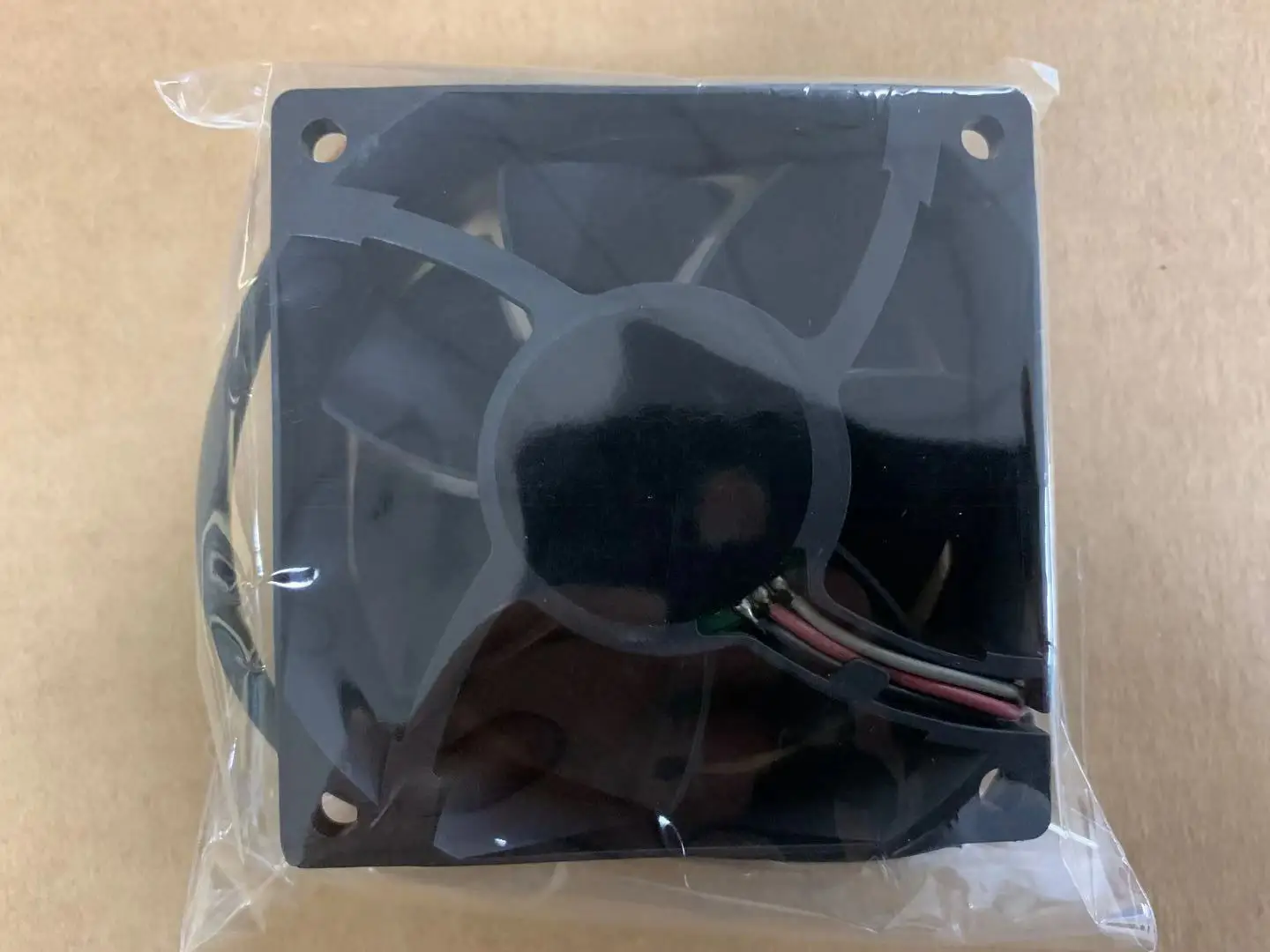 Para nuevo ventilador ADDA AD07012DB257300 12V 0.3A 7CM para proyector Benq W1070
