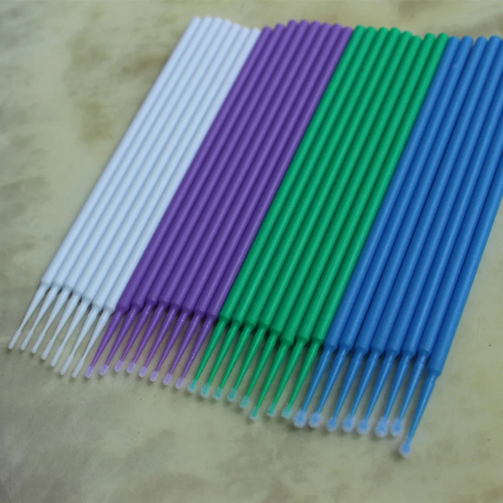 100Pcs Disposable Oral Applicator Dental Sticks Plastic Injection Molded Brushes Non-Linting Bendable Tips for Latisse Eyelash