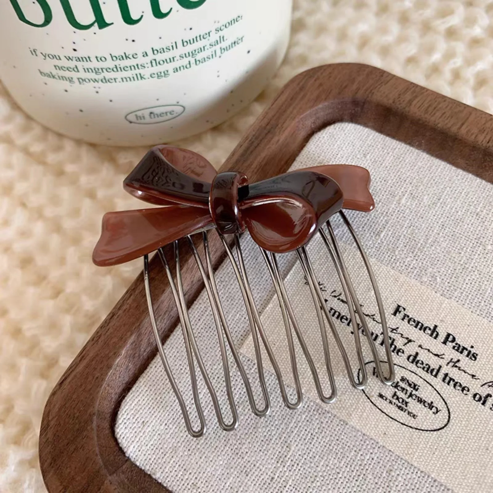 Women's Acrylic Bow Hair Combs,Elegant Hair Side Combs, Stylish For Updo Hairstyling & Daily Wear, Trendy Hair Accessories view 4