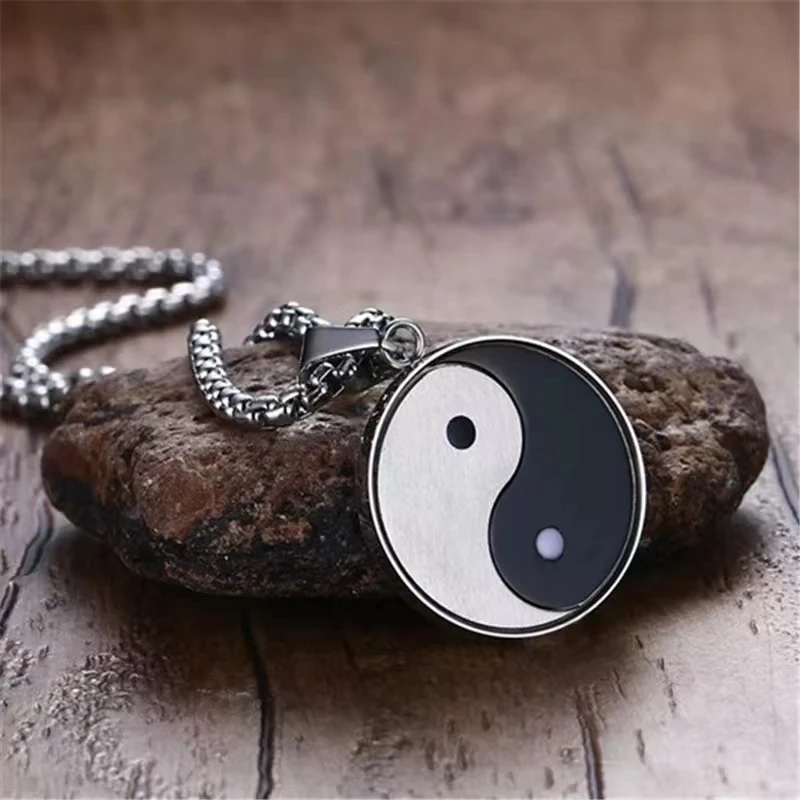 Retro Religious Yin Yang Symbol Pendant Necklace Stainless Steel Bagua Meditation Yoga Two-Color Male Personality Amulet