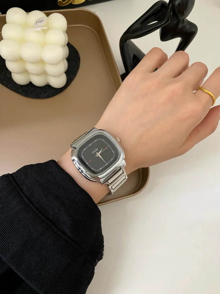 

Fashion Quartz Watch Women stainless steels Waterproof Diamond Hand Clock Female Gifts Original Delicate Ladies Wristwatch White