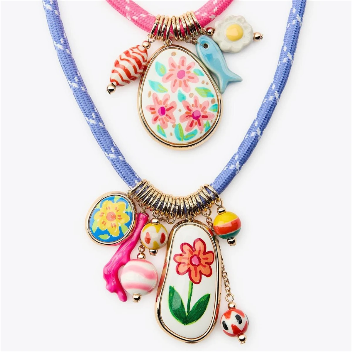 

Fashionable small flower multi pendant necklace, personalized and trendy women's collarbone chain, gold-plated