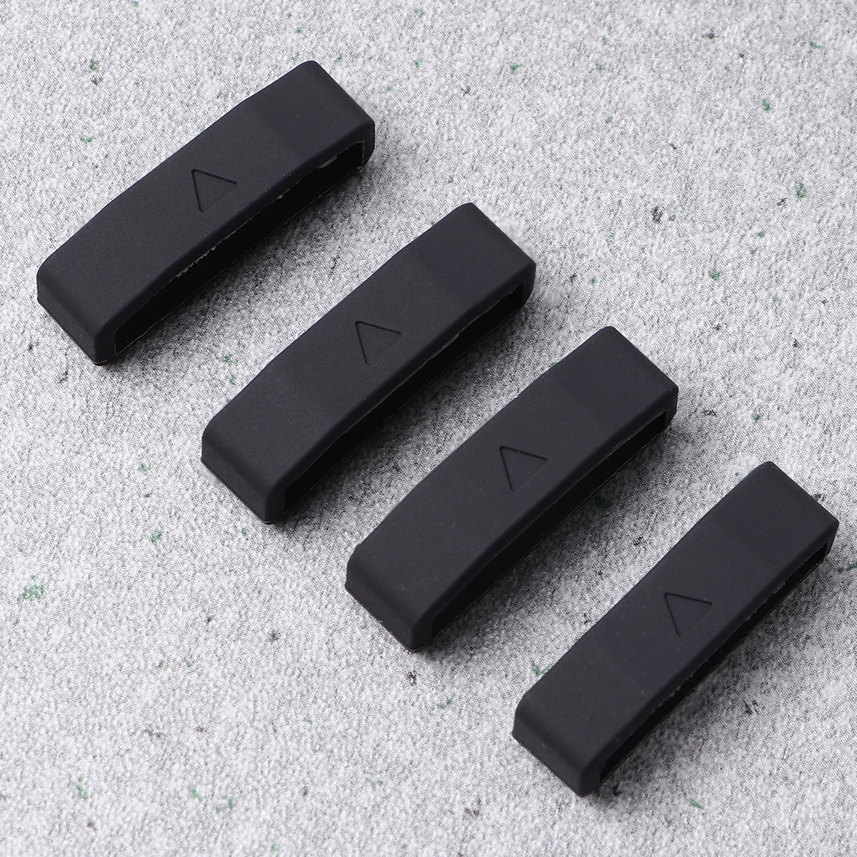 

4 шт. удобный силиконовый ремешок для часов, идеально подходит для активного отдыха, безопасные крепежные кольца для 5x26 мм