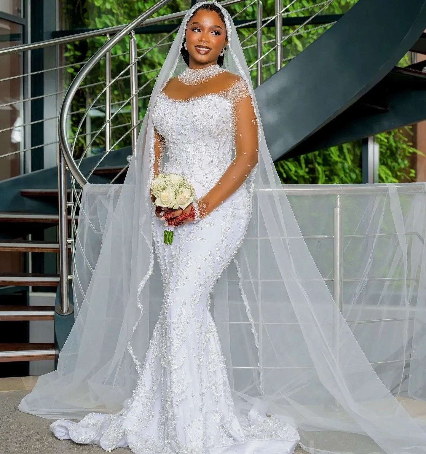 

2026 Sparkle Crystal Bridal Gown Beaded Pearls Full Sleeves Sequined Wedding Dress for Bride New Elegant Vestidos De Noiva
