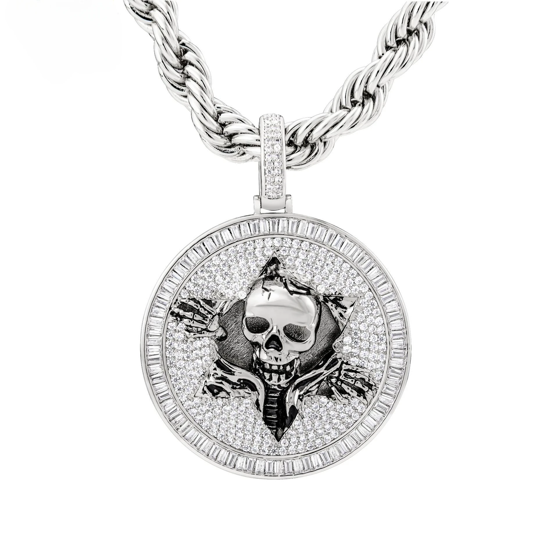 Zirconia Pendant Necklace Hip Hop Round Necklace Skull Pendant Fashion Gold Plated Jewelry Vintage Cover