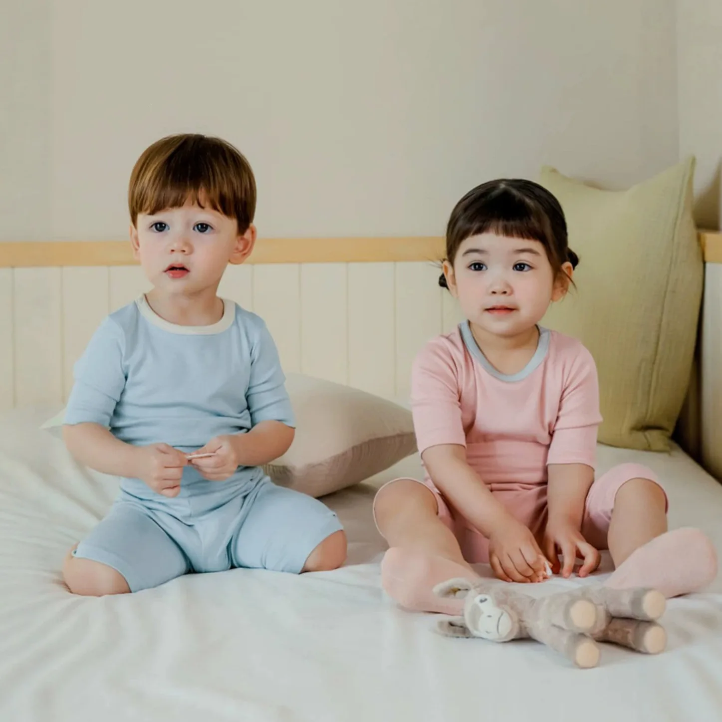 

2026 Autumn New Baby Short Sleeve Home Clothes Set Infant Boy Girl T Shirts + Shorts 2pcs Suit Toddler Cotton Pajamas Outfits