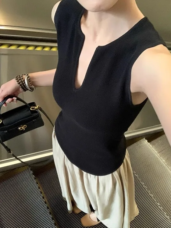 

Bla V-Ne Knitted Svel Vest Women's Summer Slimming Top with Arc Bot Hem Sweet And Spicy Sle Outerwear