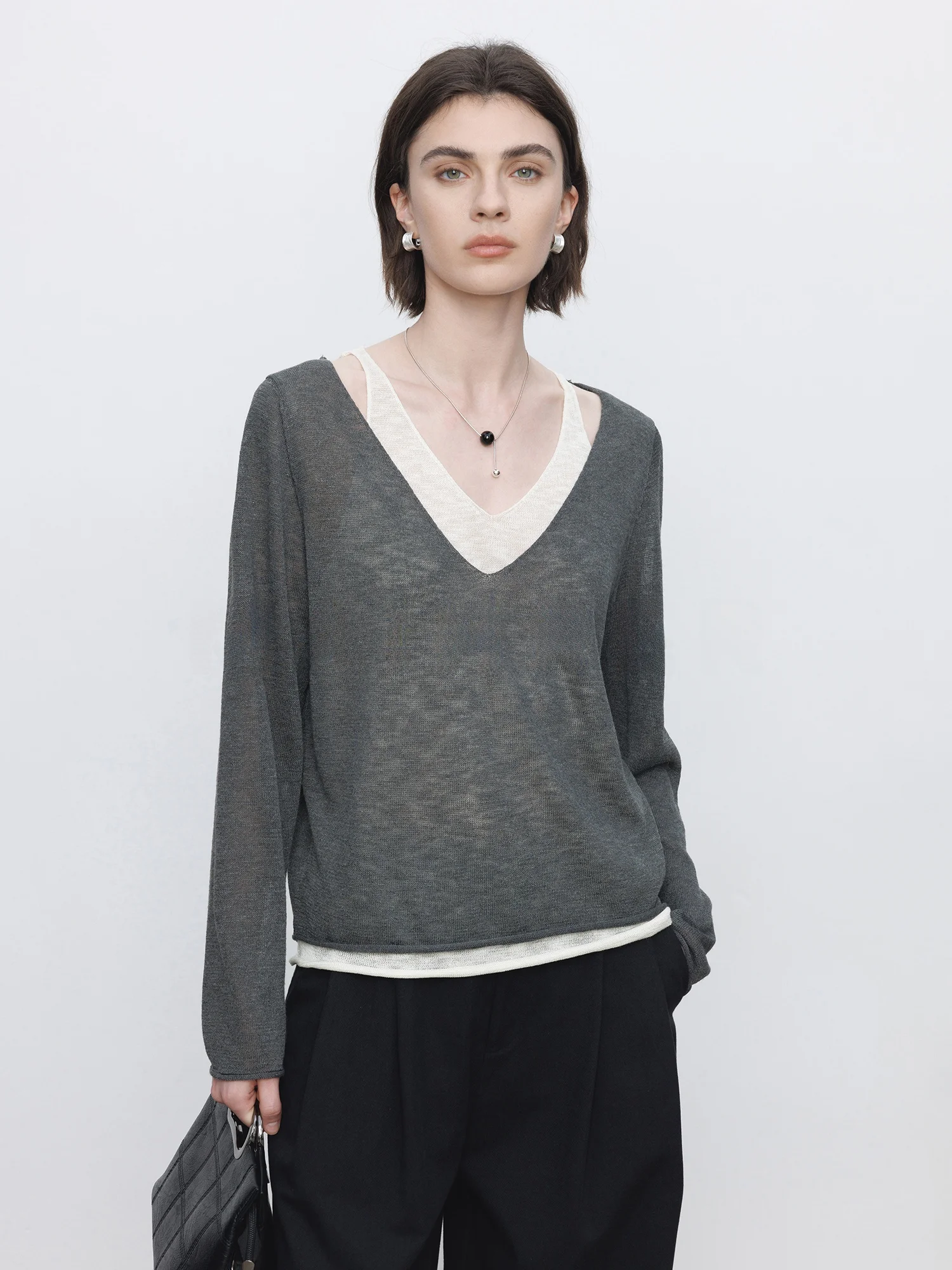 

Женский вязаный топ с V-образным вырезом и длинными рукавами, свободный крой, с манжетами, в стиле колор-блок, повседневный, двухслойный, имитация двух предметов, из полиэфирного волокна