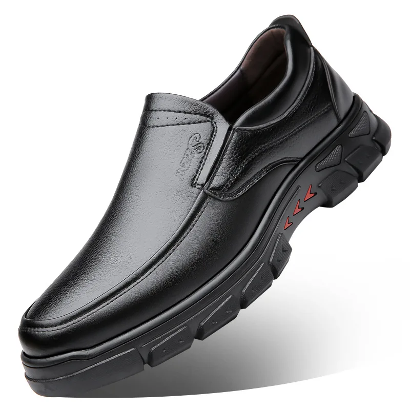 

Модные повседневные черные кожаные лоферы для мужчин, большой размер, весна-осень, новая дизайнерская обувь, мужские модельные туфли на мягкой подошве