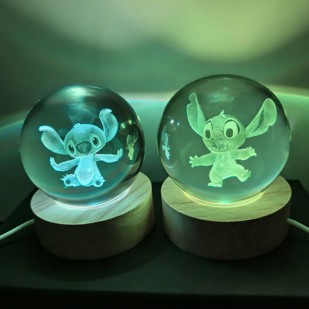 Lámpara de Noche LED 3D de Cristal con Diseño de Anime, Mini Bola de Cristal, Luz Cálida/7 Colores, Decoración de Escritorio, Regalo de Cumpleaños para Niños y Niñas