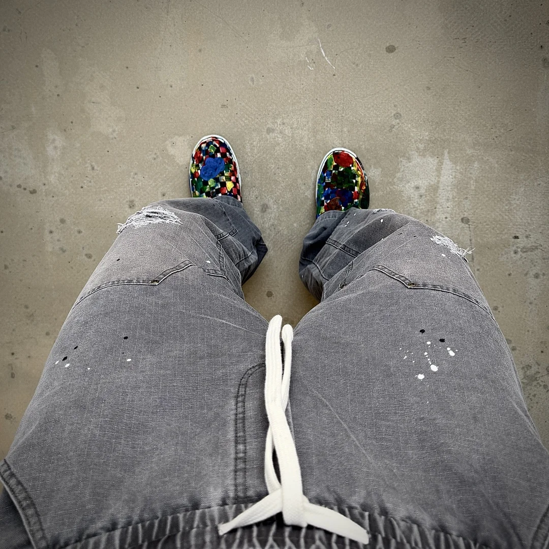 Vintage Saint Distressed Ripped Cargo Pants Men Elastic Drawstring Waist White Splash Ink Patch Pocket Loose Straight Trousers