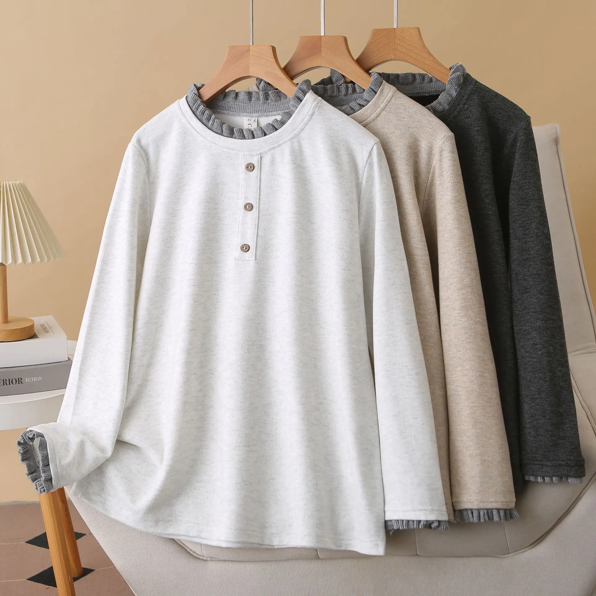 XXXXL موضة حجم كبير تي شيرت المرأة جديد الخريف والشتاء الصوف الدافئة اللون حجب تكدرت طوق بأكمام طويلة 8857