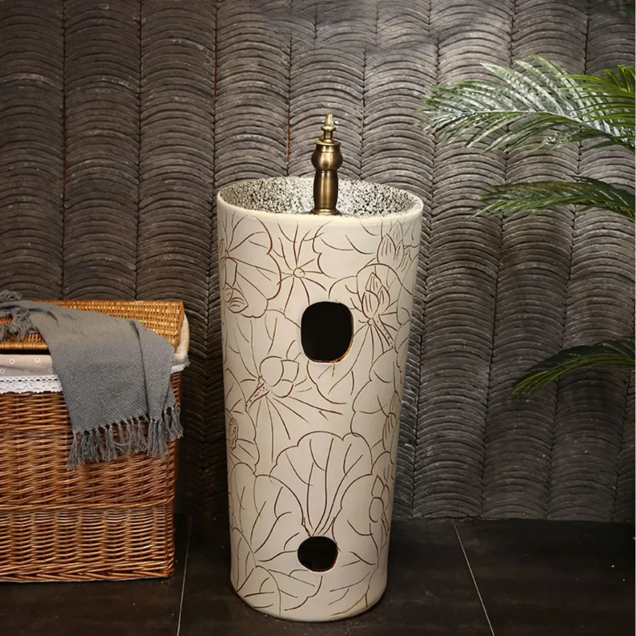 Lavabo à colonne sculpté Lavabo intégré du sol au plafond Balcon Lavabo à colonne en céramique Salle de bain