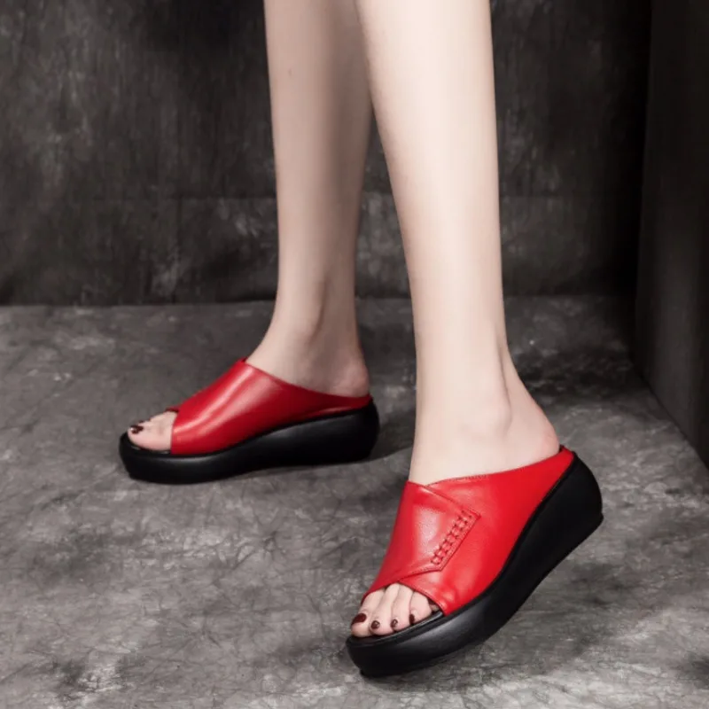 2023 Summer New Fashion Solid Color Open Toe Women Slippers Wearing Thick Sole Slope Heel Comfortable Women's Shoes Outside