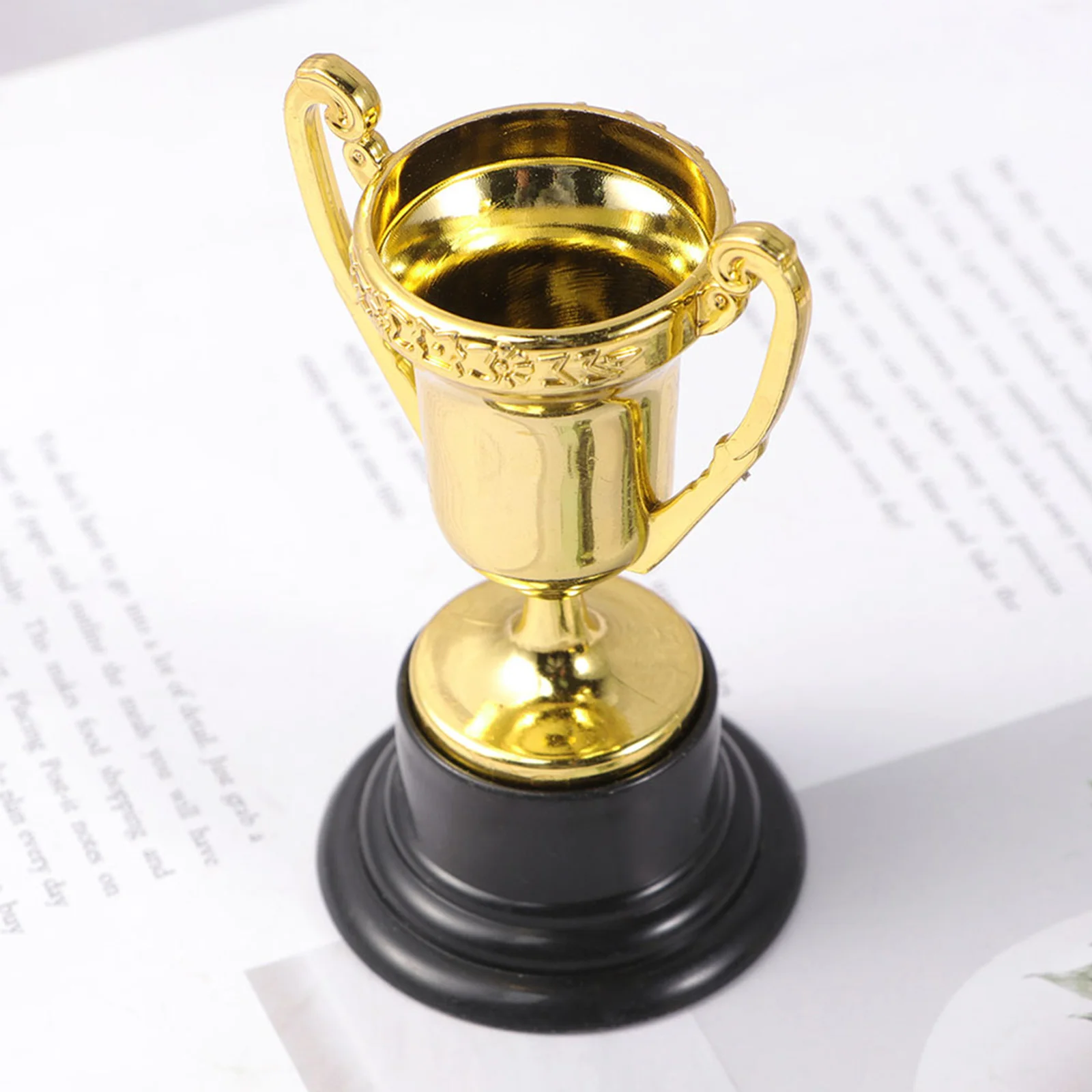 

10 Pcs Trophy Home Tabletop Decors Decoration Reward Prizes Party Game Mini Model Plastic Cup Gold Practical Award Trophies