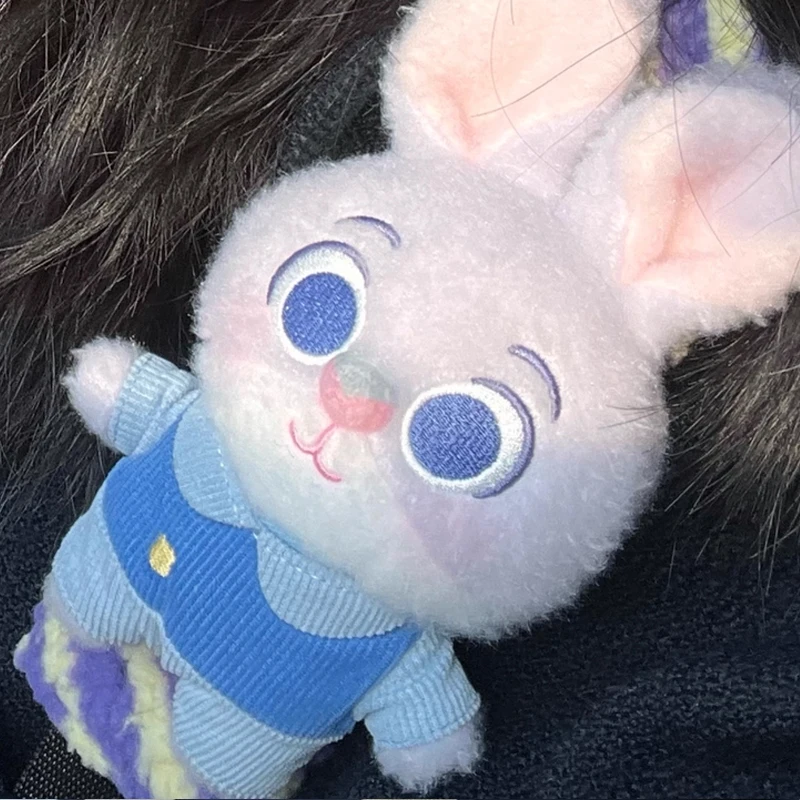 Zootopia Nick Judy حزام مقعد السيارة غطاء الكتف سيارة الإبداعية لطيف الحيوانات المحشوة أفخم منتجات الديكور الداخلي للسيارة الهدايا