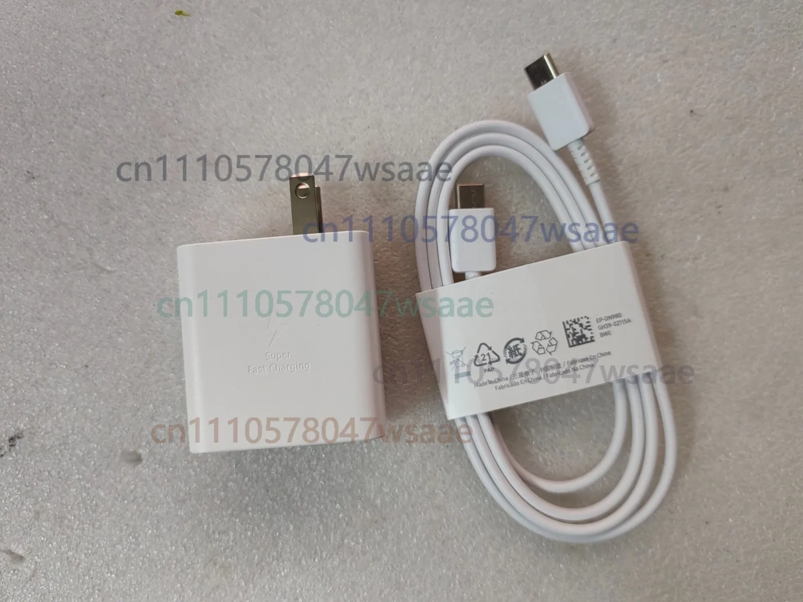 caricabatterie-usb-c-originale-da-65w-20v-325a-per-samsung-galaxy-book4-pro-np960qgk