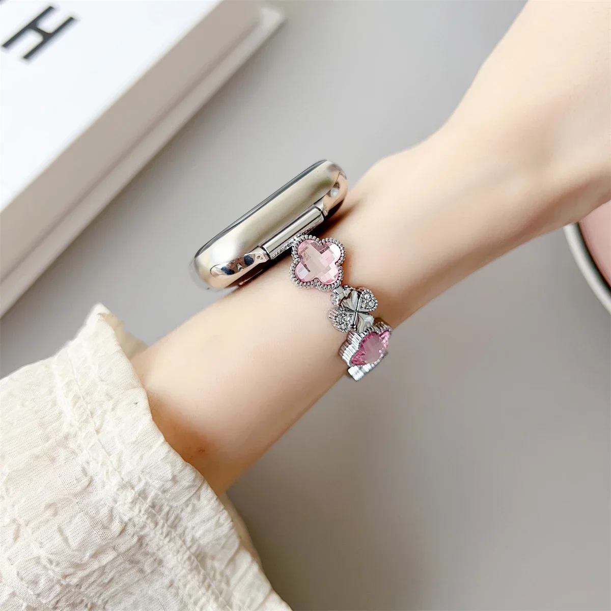 Watch Band For iWatch 42/44/45/46/49mm 38/40/41mm Metal Fashion Watch Strap for Watch Series Ultra2 Series 10/9/8/7/6/5/4/3/2/1_voghion.com