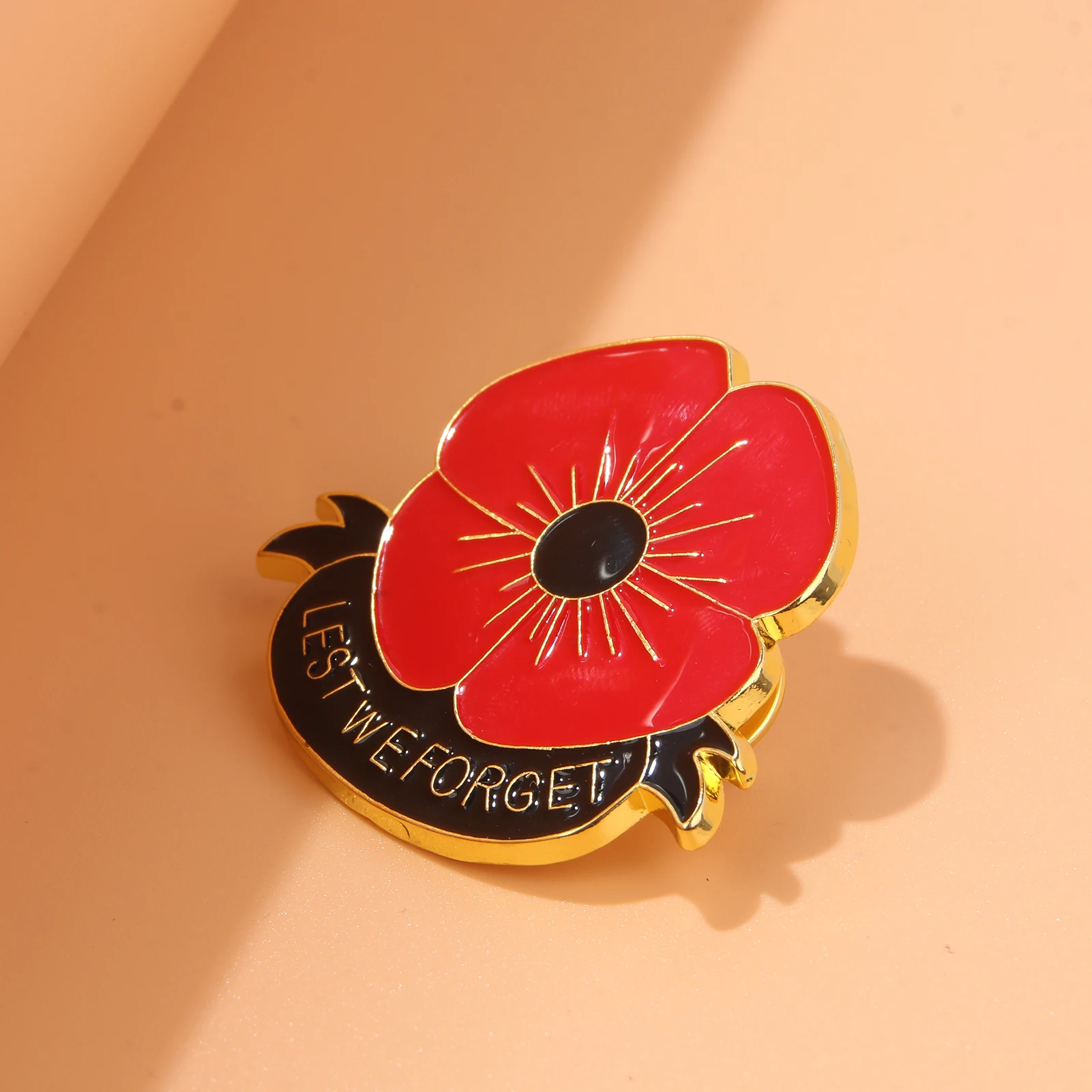 Remember Memorial Day Gifts Flower Red Black Poppy Pins Brooch Lest We Forget Badge Brooch for Women Men Lapel Pin Jewelry