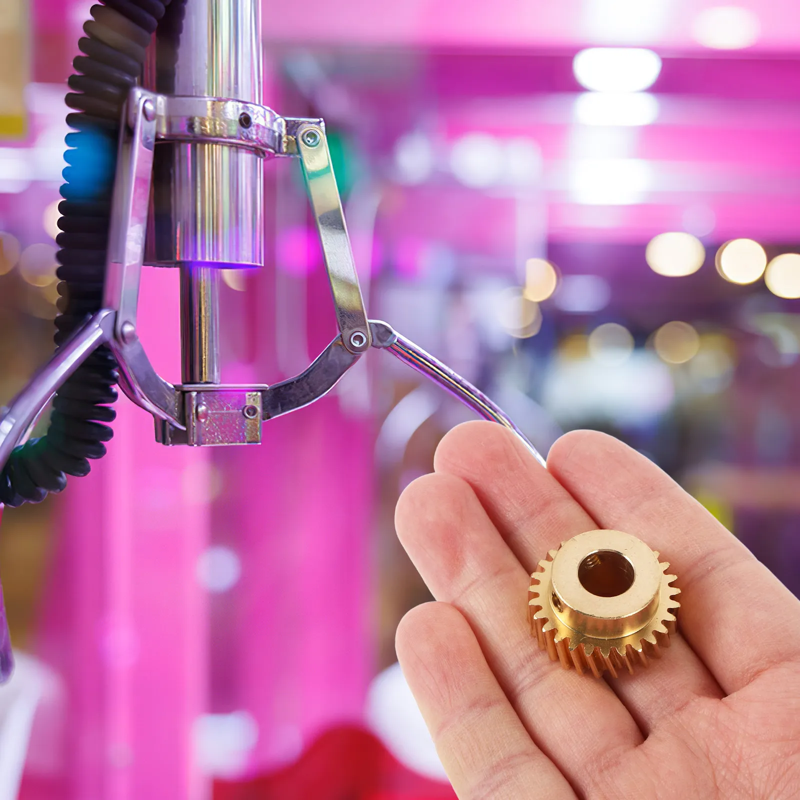 

Медная шестерня с плоскими зубьями и двумя отверстиями для прецизионных манипуляторов, незаменимая для ремонта захватов торговых автоматов, шестерня двигателя, шестерня для торговых автоматов