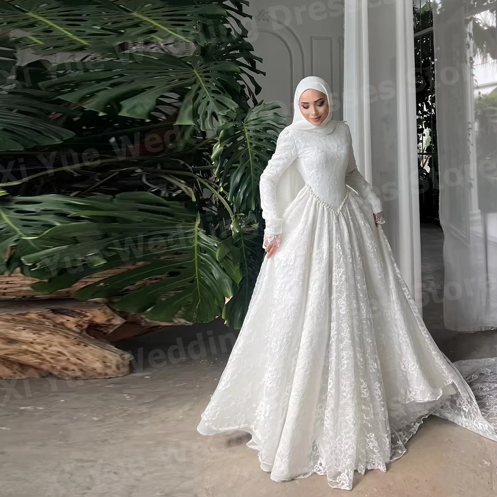 Luxueux Une Ligne Femmes Élégantes Dentelle Robes De Mariée Robe De Novia À Manches Longues Perles Robes De Mariée Personnalisé Robe De Mariée