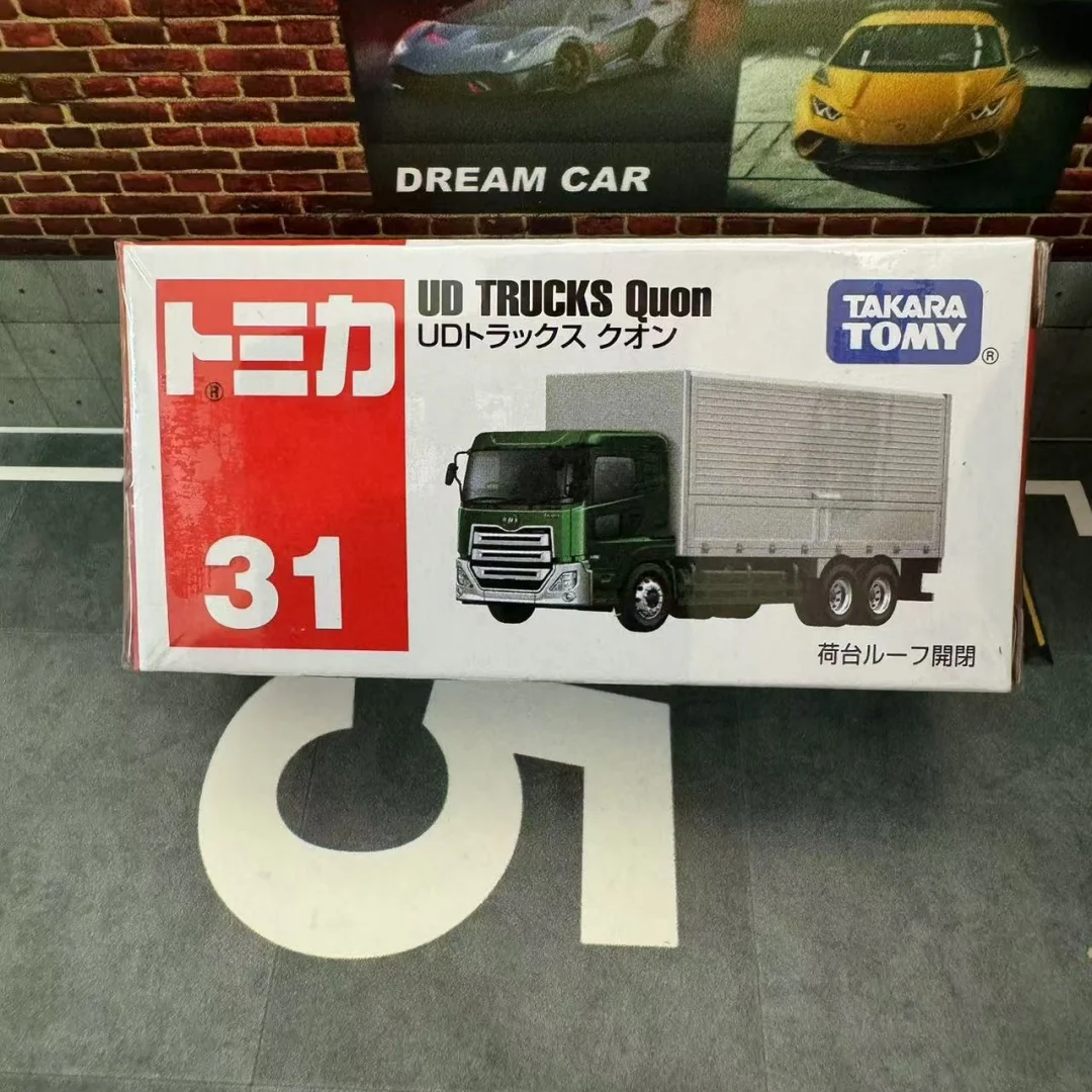 

Takara Tomy Tomica No.31 UD Грузовики Quon Casting Статический сплав Автомобиль Литой под давлением Металлический режим Коллекция Дисплей Игрушка для мальчика Подарок 9175