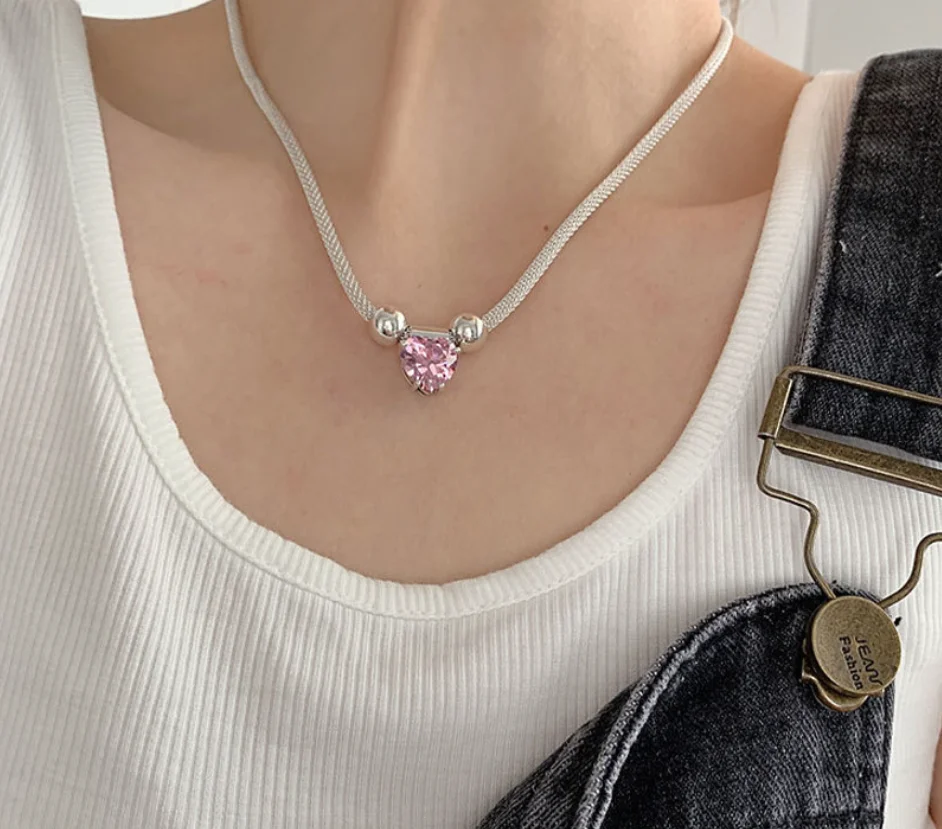 Simple Silver Plated necklaces Pink heart-shaped zircon retro Necklace for women Fashion Jewelry