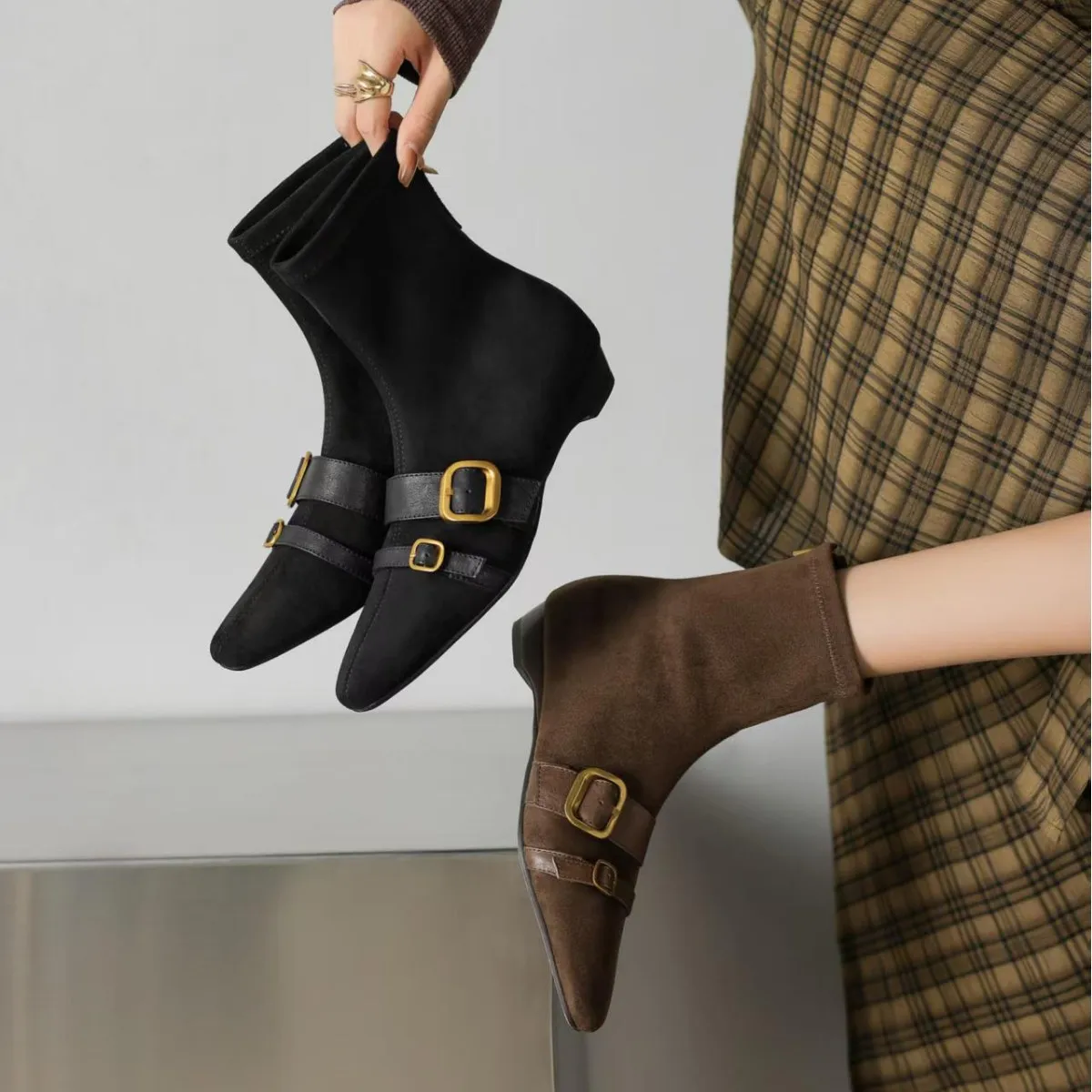 

Pointed Toe Women Ankle Boots Low Heels Boots Designer Boots Women Cozy Suede Casual Sport Boot Fashion Comfortable Winter