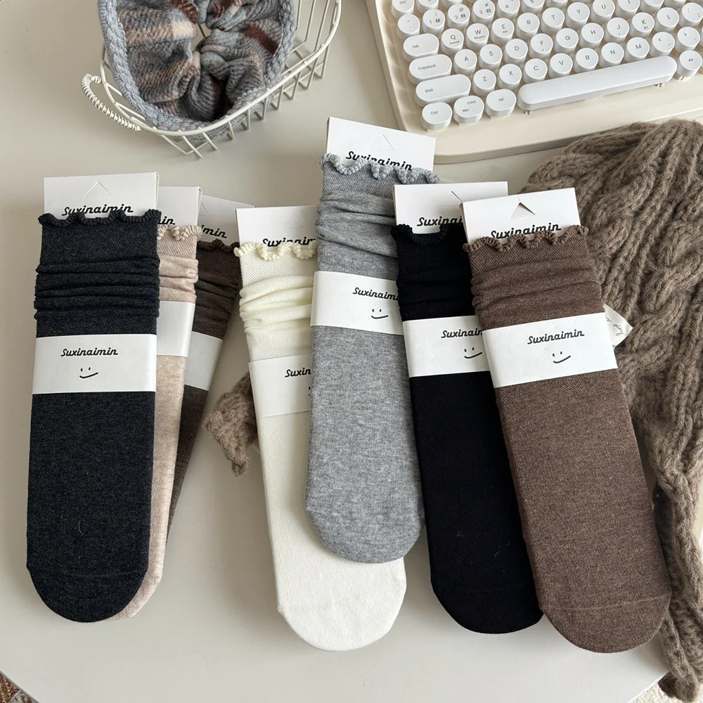 Autumn Winter Flower Buds Fungus Edges Solid Color Women Socks Fashion Versatile Cotton Breathable Women Middle Tube Long Socks