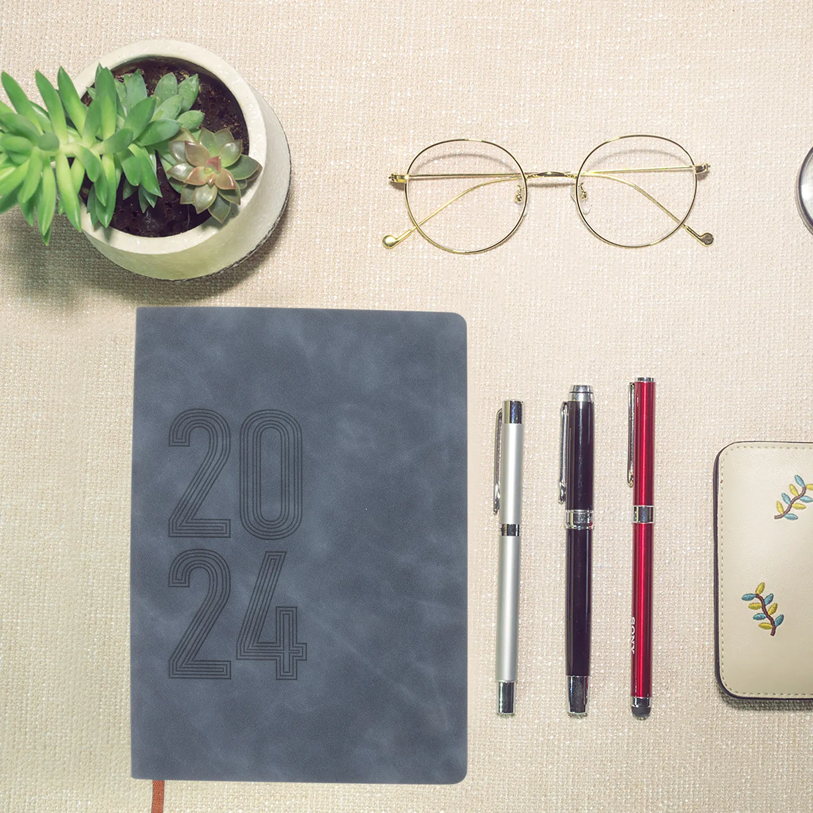 

Premium English Notebook Planner 2024 Daily to Do List Notepad Portable Lightweight Schedule Recording Notepad for Office School