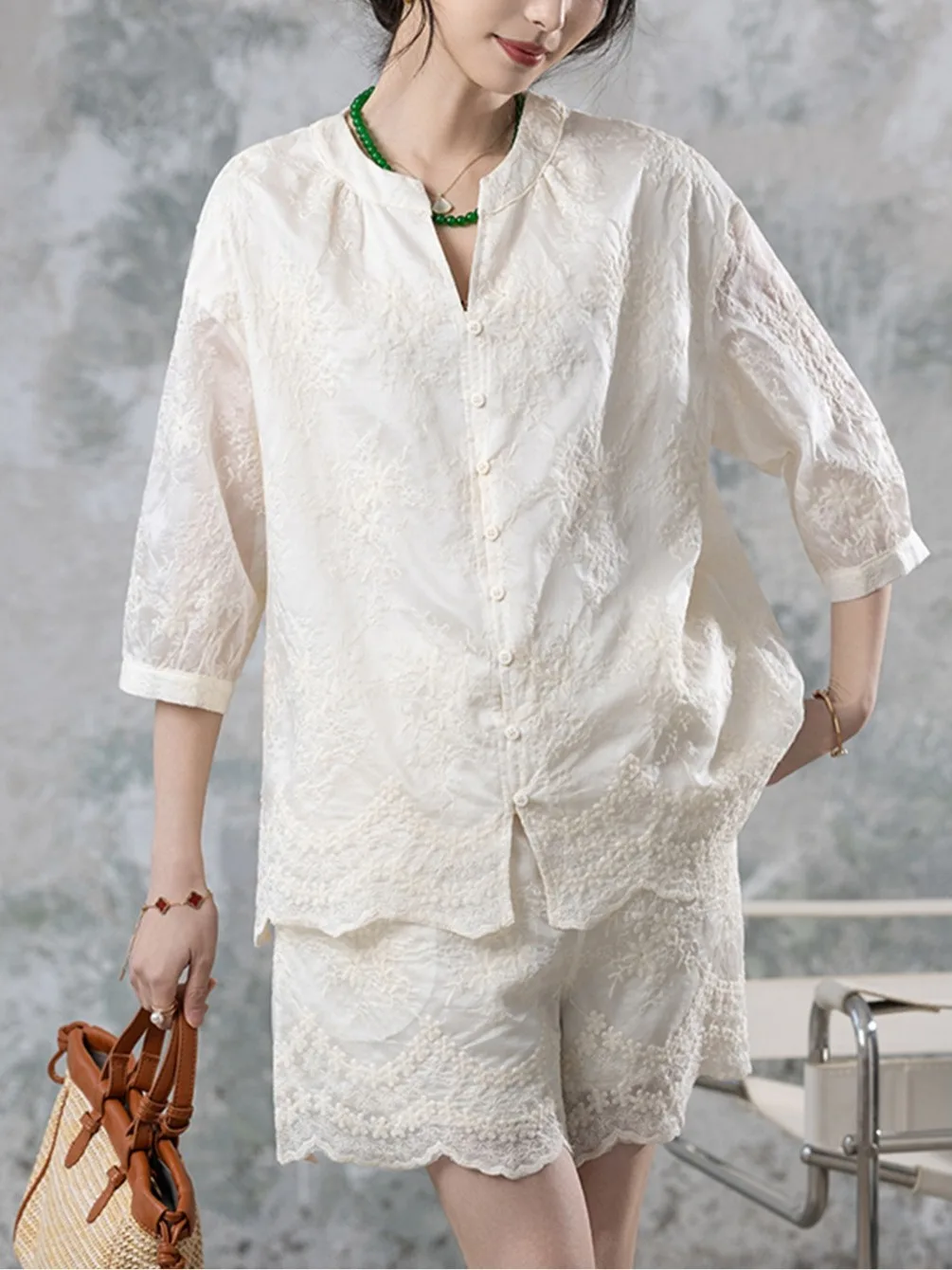 

Fashionable Embroidered Summer 2026 Shirt And Shorts Set Elastic Waist Wide Leg Seven Sleeve V Neck Casual Two Piece Suit