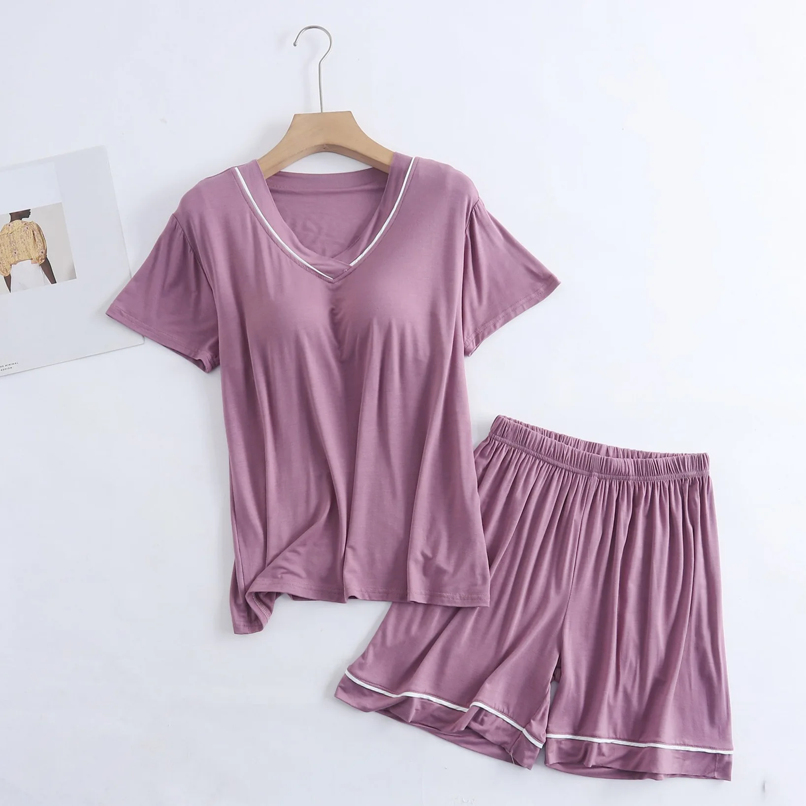 Abbigliamento da notte modale con coppa sul petto Set da 2 pezzi femminile Pigiama da donna Indumenti da notte estivi sottili a maniche corte Abito da casa allentato