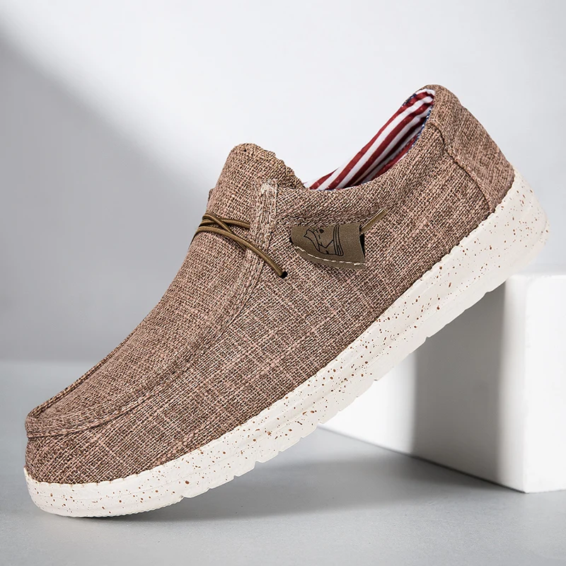 Men's Canvas Shoes Summer 2026 New Lightweight Breathable Soft Slip on Casual Shoes Fashion Beach Vacation Loafers Men Footwear