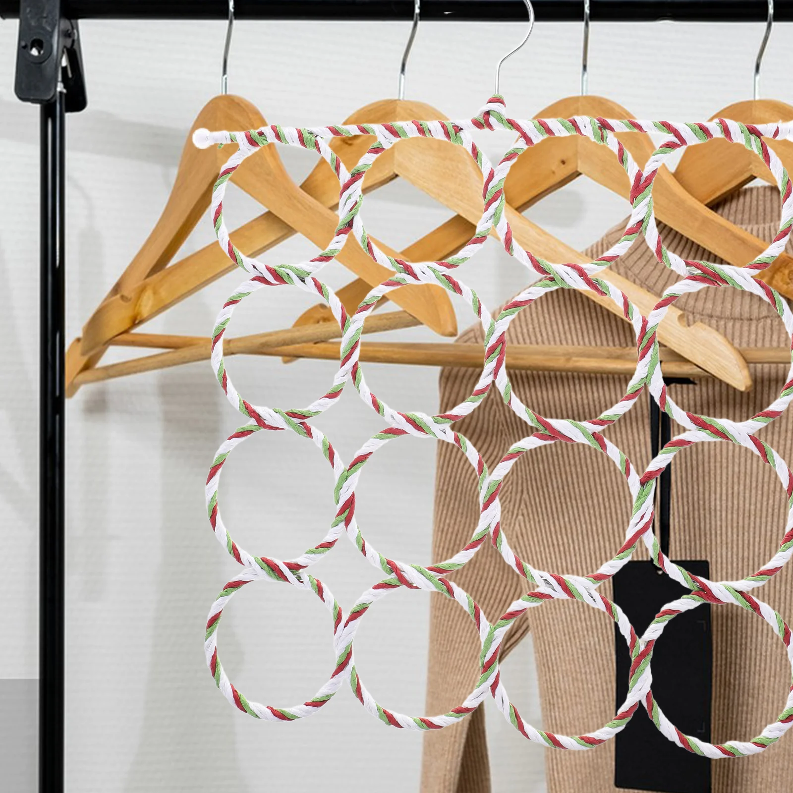 

16-Ring Scarf Hanger Foldable Clothes Rack Colorful Display Organizer for Closet Wardrobe Storage Travel Multi-functional Hanger