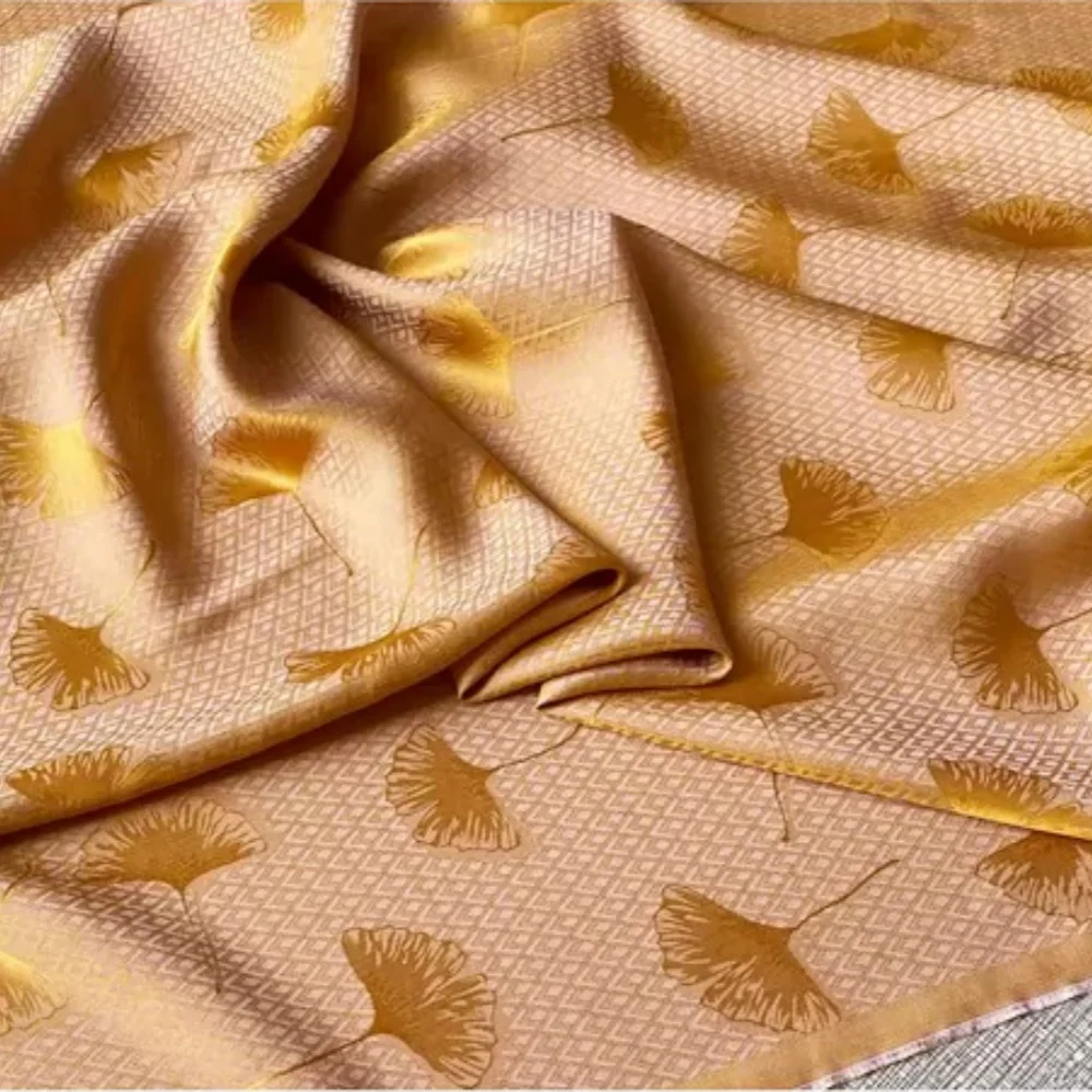 Best Ginkgo Leaves Two Tone Interwoven Sangbo Silk Jacquard Fabric Soft for Women Female Formal Dress Qipao Clothes Decoration
