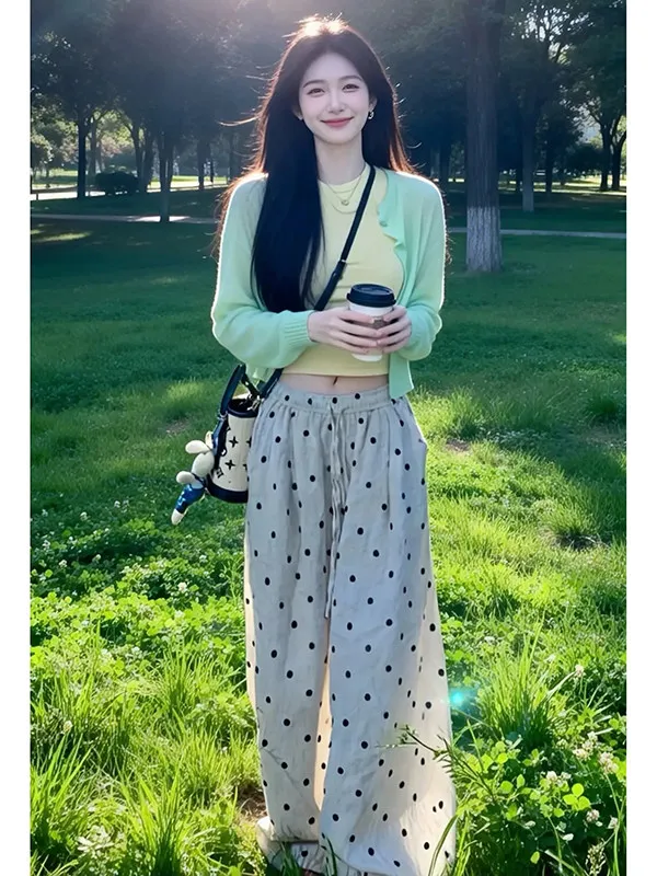 

Chic Summer Three-Piece Set Girls Slim Fit T-Shirt Sunscreen Cardigan Polka Dot Sports Pants Casual Style round Dot Pattern