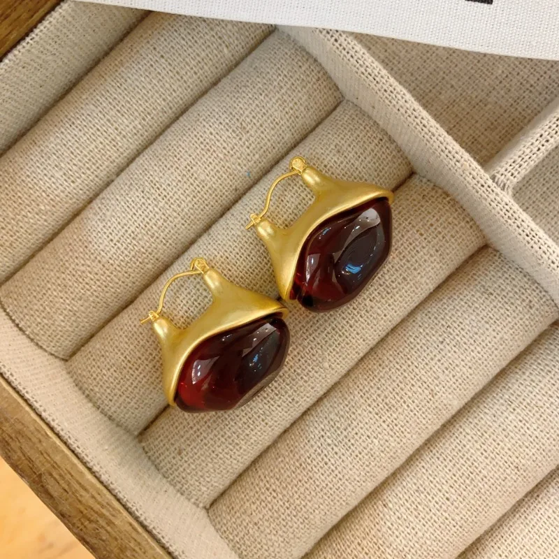 Retro Jewelry 2023 Trend New Geometric Gold Color Metal Resin Drop Earrings For Women Female Party Wedding Gift Elegant Style