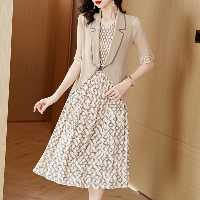 2024 Autumn New Pleated Long Skirt Jacket Two-Piece Set With Checkered Print Suit Collar And Waist Cinching Magic Skirt Set