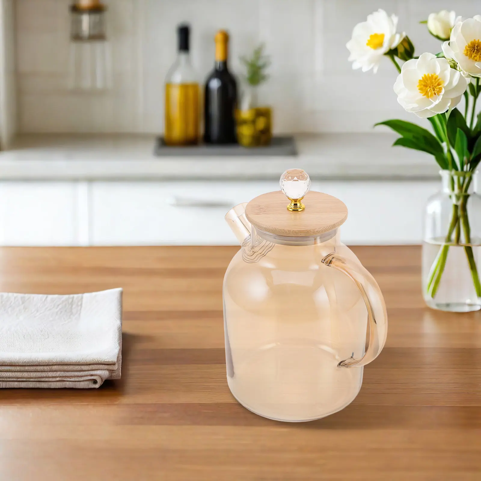 Glass Cold Water Jug Shatter Resistant Carafe for Beverages 1.8L Leakproof Clear Pitcher for Iced Tea Juice Lemonade Dispenser