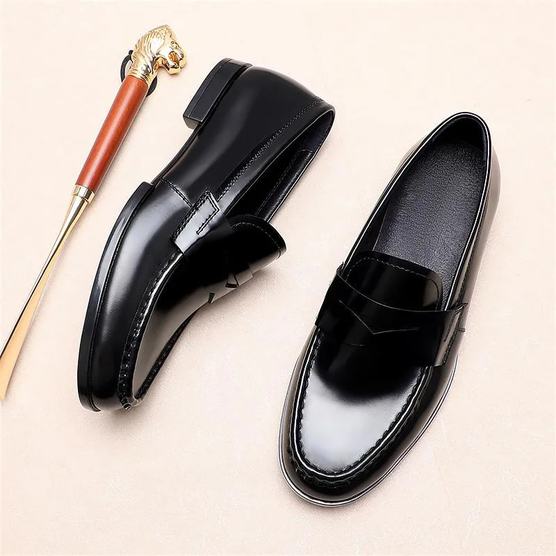 British Style Shoes for Men Genuine Leather Casual Shoes Patent Leather Business Leisure Gentleman Fashion Dress Shoes