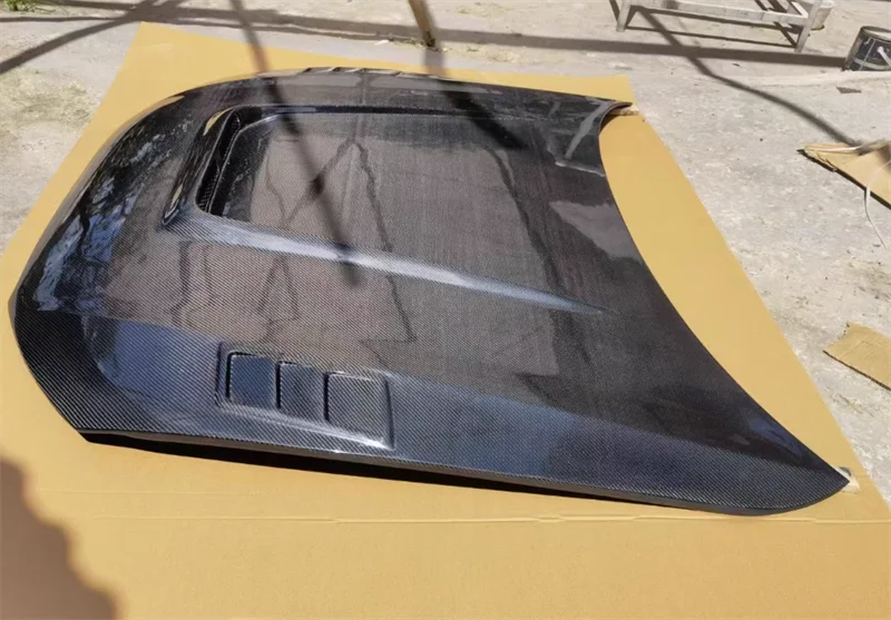 لأودي A6/A6L/S6 2012 2013 2014 2015 2016 ReaI ألياف الكربون غطاء محرك السيارة عدة