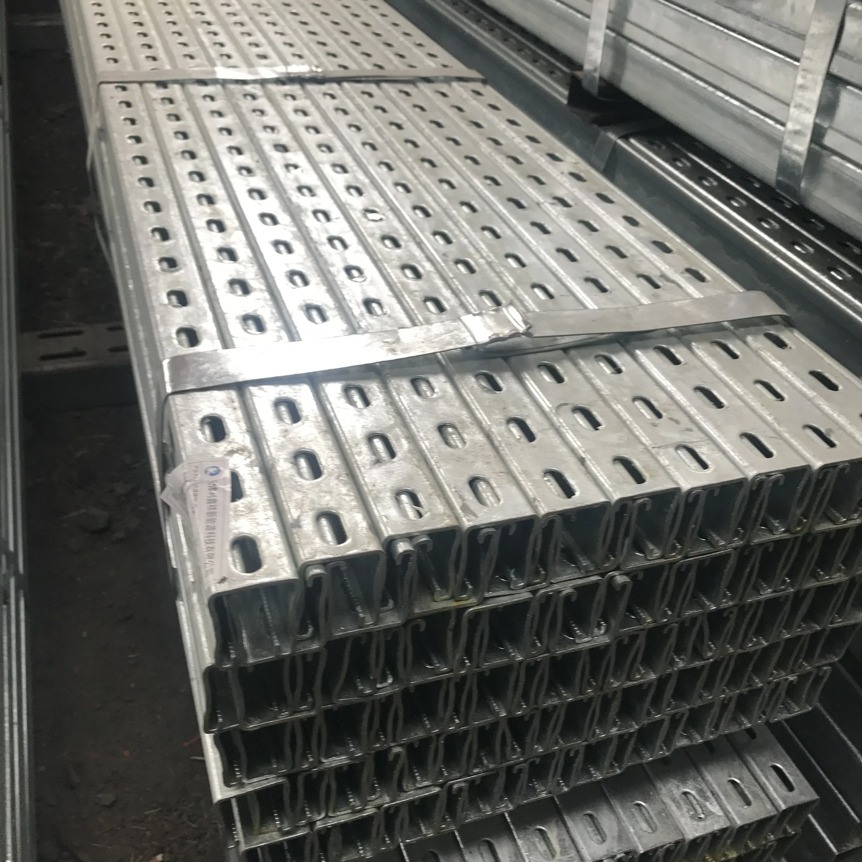 Obrázek 6: Aluminium držák dno solární držák systém příslušenství pro fotovoltaických solární panely
