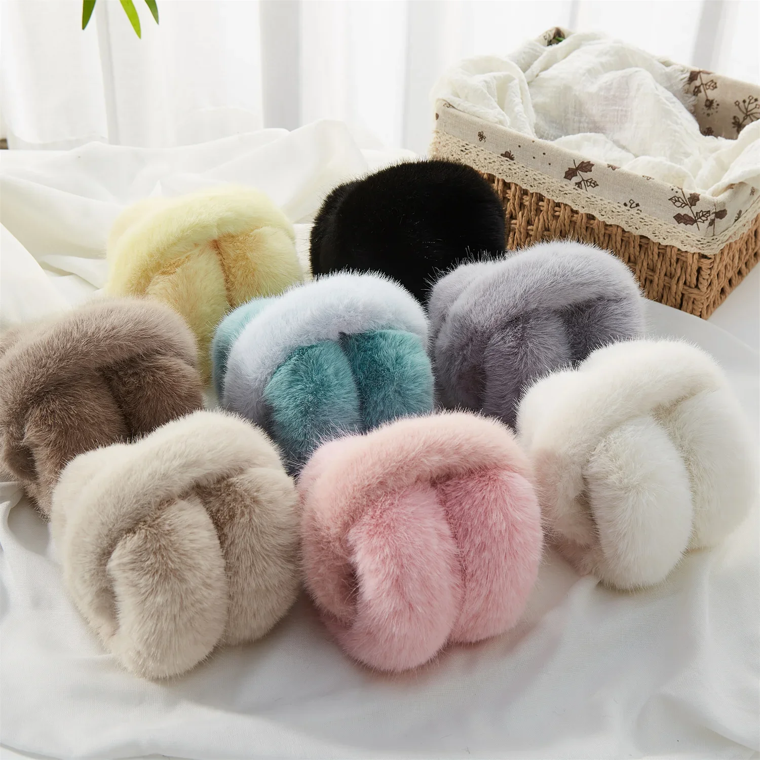 Anjj 10-Colors Faux Rabbit Fur Earmuffs Exquisite Luxury Fashion Plush Ear Muffs Unisex Winter Warm Clothing Travel Using