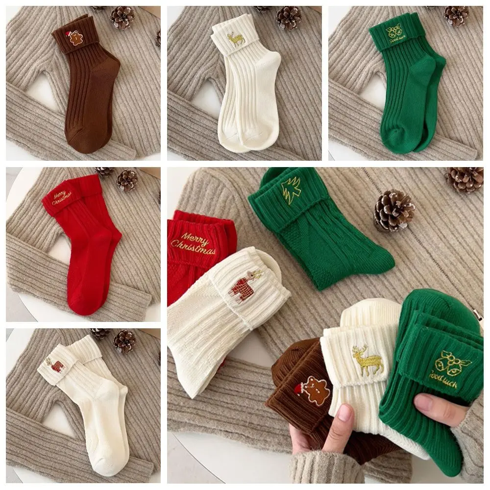 Harajuku Cotton Christmas Embroidery Socks Elk Christmas Tree Cartoon Hosiery Bell Cloth Accessories Mid-Tube Socks Women