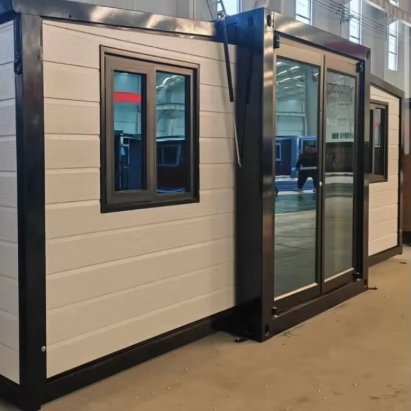 2026 New Container House and Luxury Mobile Home 20ft Expandable 2 Bedrooms Prefab Villa Garden Design