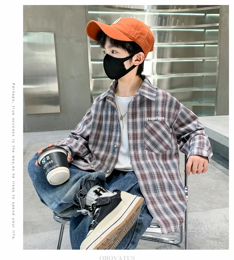 Frühlings-Herbst-Jungenhemd mit Karomuster und Tasche, Langarm, Koreanischer Casual-Stil, Baumwollbluse für größere Kinder, Coole Streetwear für Kinder – Detail 10