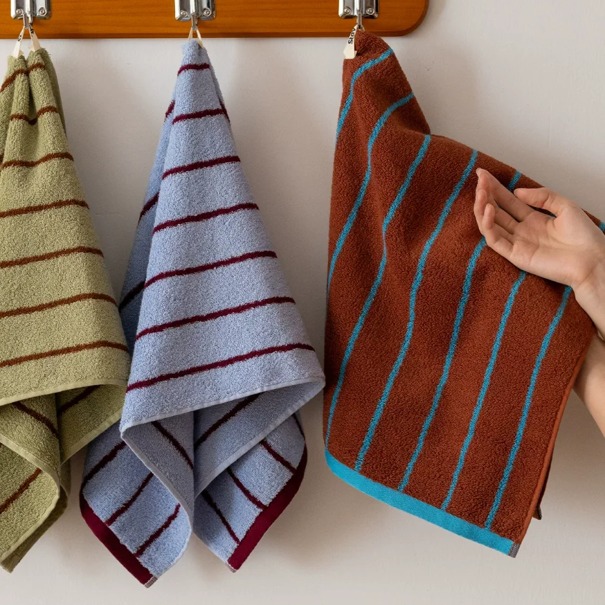 Fashionable Classic Stripe Series Adult Pure Cotton Towel Absorbent and Soft Face Towel Skin Friendly and Breathable Bath Towel