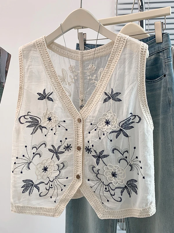 Summer 2026 Women's Versatile Pure Cotton Embroidered Sleeveless Vest Fashionable Korean Design City Commute Thin Loose Fit